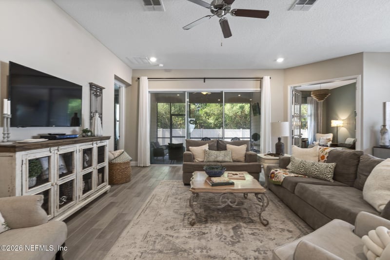 409 Starlis Pl, St Johns, FL 32259