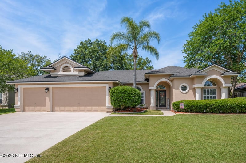 409 Twin Oaks Ln, Fruit Cove, FL 32259