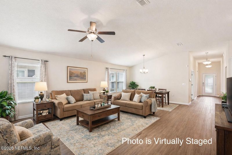 4090 Spring Creek Ln, Middleburg, FL 32068