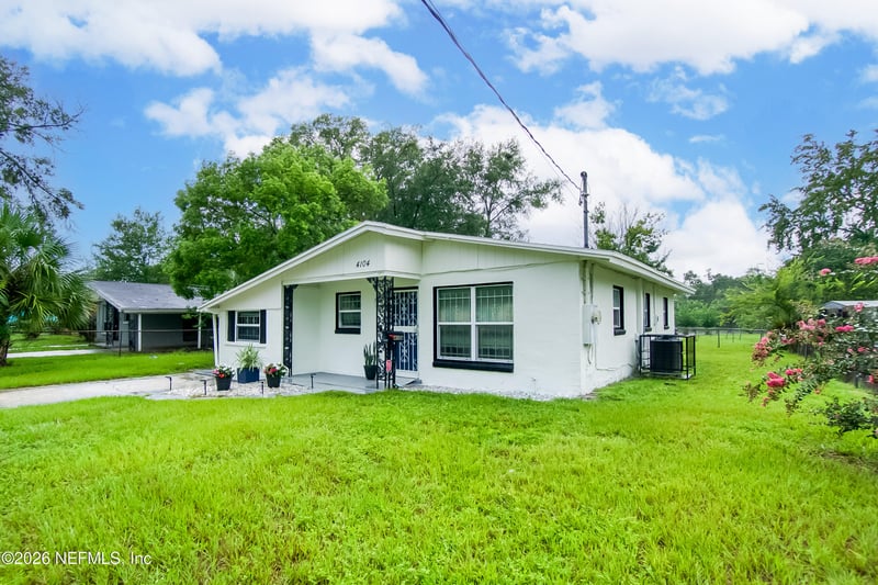 4104 Leonard Cir E, Jacksonville, FL 32209