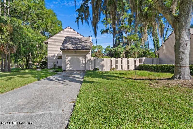 4107 Piney Branch Ct, Jacksonville, FL 32257