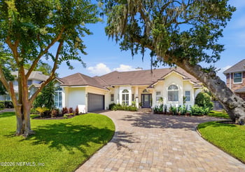 411 Snapping Turtle Ct E, Atlantic Beach, FL 32233