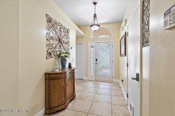411 Summit Dr, Orange Park, FL 32073