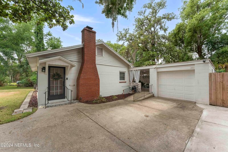 411 University Blvd N, Jacksonville, FL 32211