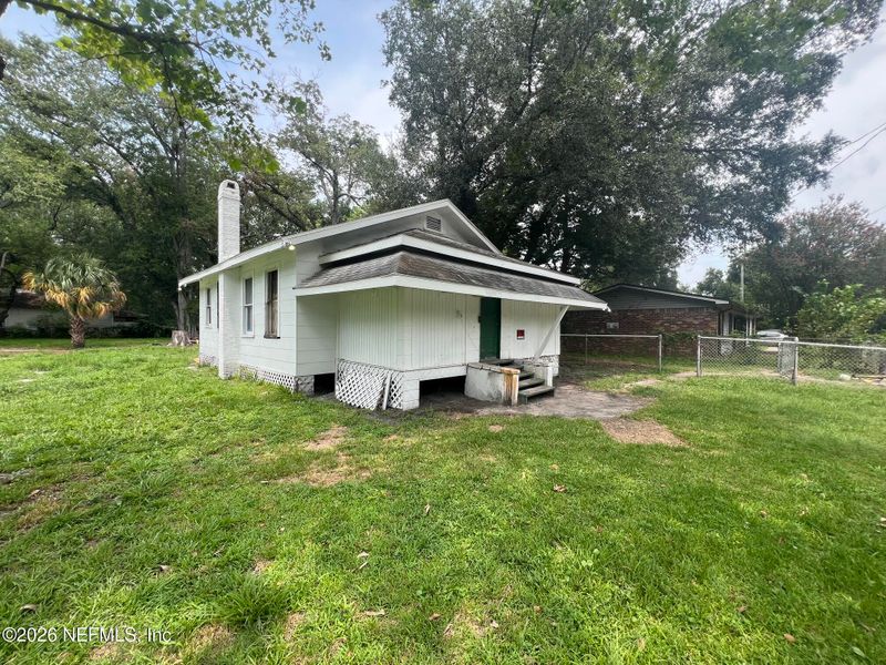 412 Thompson St, Jacksonville, FL 32254