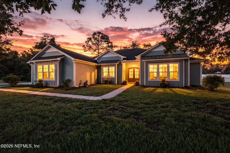 4120 Riverview Cir, Green Cove Springs, FL 32043