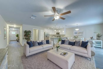 4126 Collins Rd, Jacksonville, FL 32244