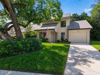 4129 Hanging Moss Ct, Jacksonville, FL 32257