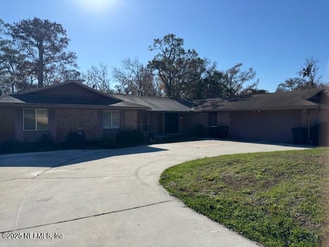 4132 San Servera Dr S, Jacksonville, FL 32217