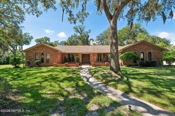 4134 Whispering Oaks Dr E, Jacksonville, FL 32277