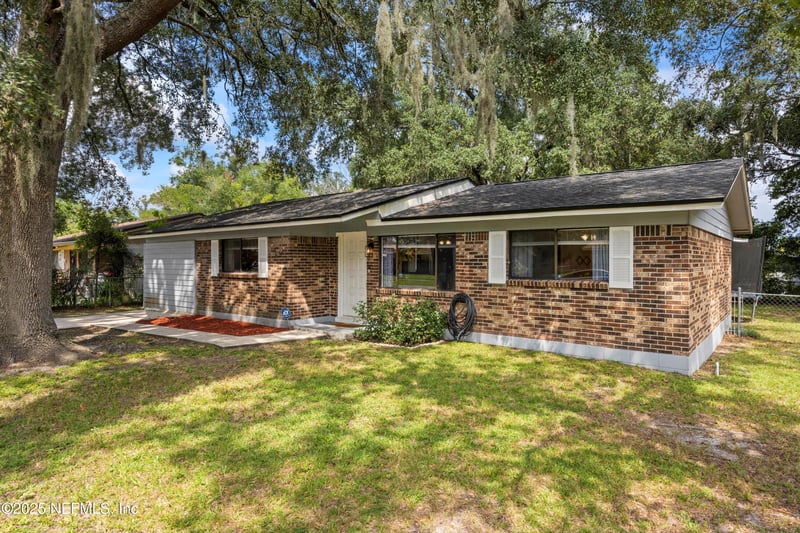 4137 Oriely Dr, Jacksonville, FL 32210
