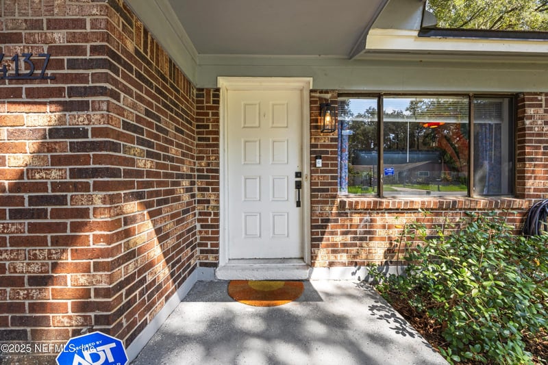 4137 Oriely Dr, Jacksonville, FL 32210