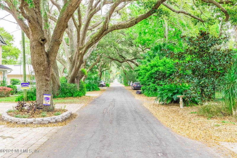 414 F St, St Augustine, FL 32080
