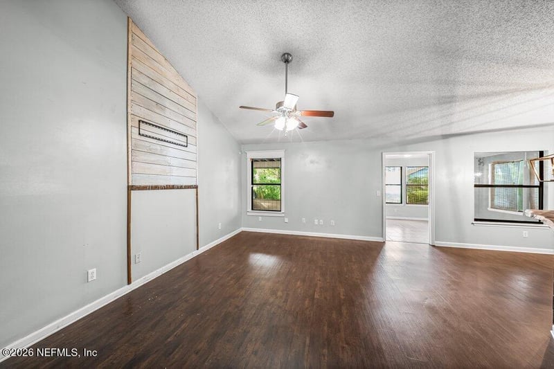 414 Shamrock Ave S, Jacksonville, FL 32218