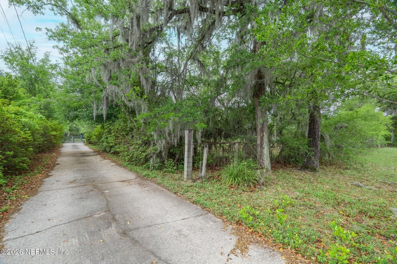 4145 Appaloosa Rd, Middleburg, FL 32068