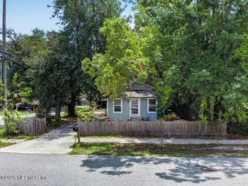 4149 Grant Rd, Jacksonville, FL 32207