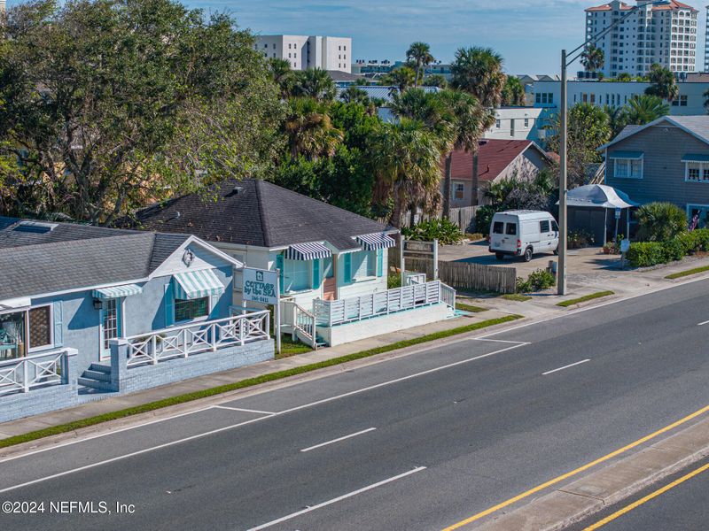 415 3rd St S, Jacksonville Beach, FL 32250