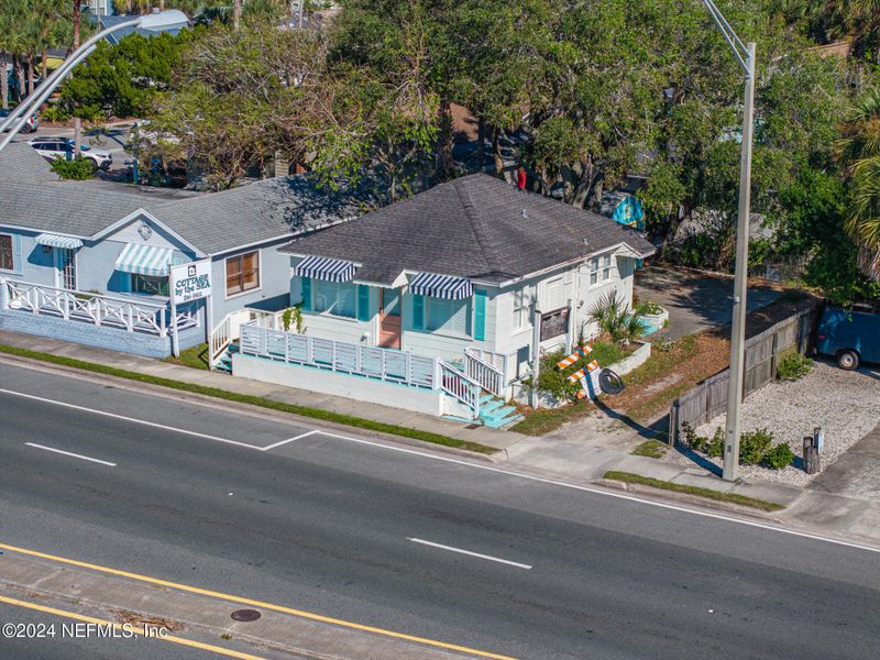 415 3rd St S, Jacksonville Beach, FL 32250