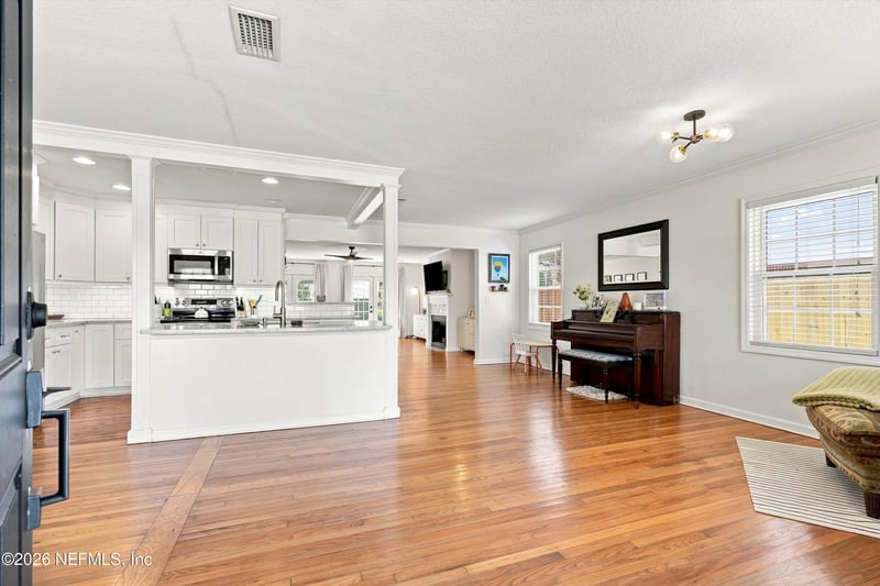 4152 Lexington Ave, Jacksonville, FL 32210
