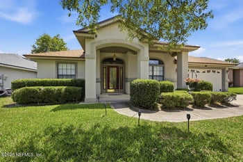 4153 Weathered Pine Ct, Middleburg, FL 32068