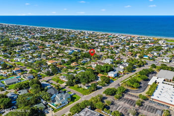 416 Hopkins St, Neptune Beach, FL 32266