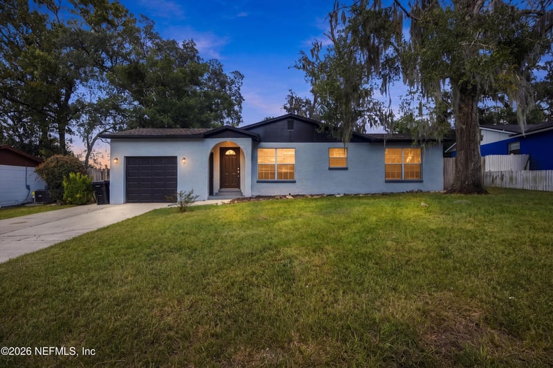 417 Capricorn Ln, Orange Park, FL 32073