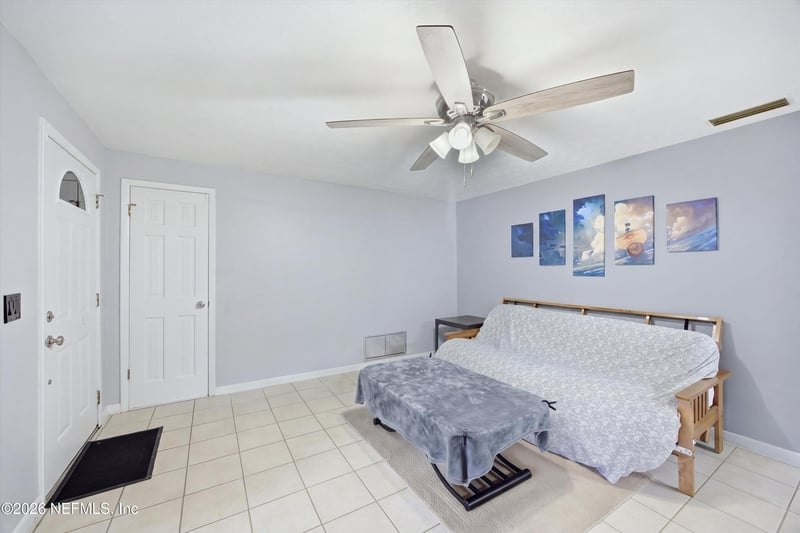 417 Capricorn Ln, Orange Park, FL 32073