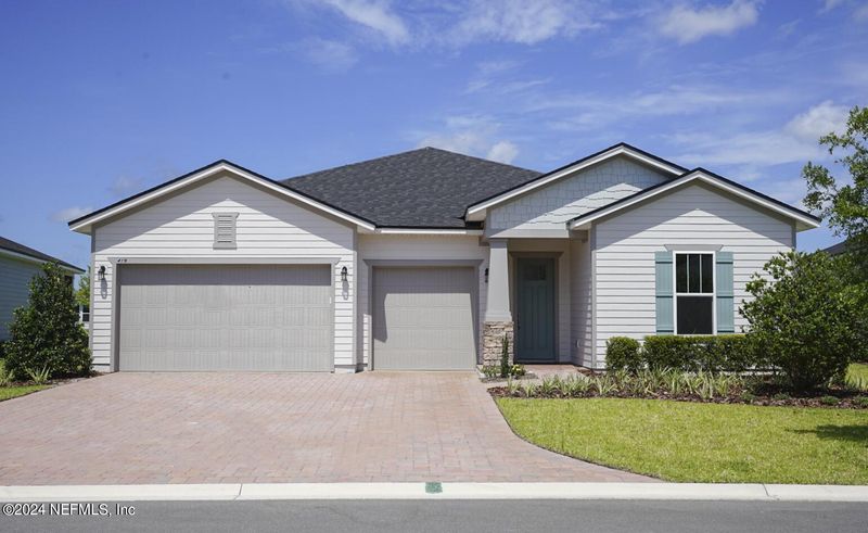 419 Amberwood Dr, St Augustine, FL 32092