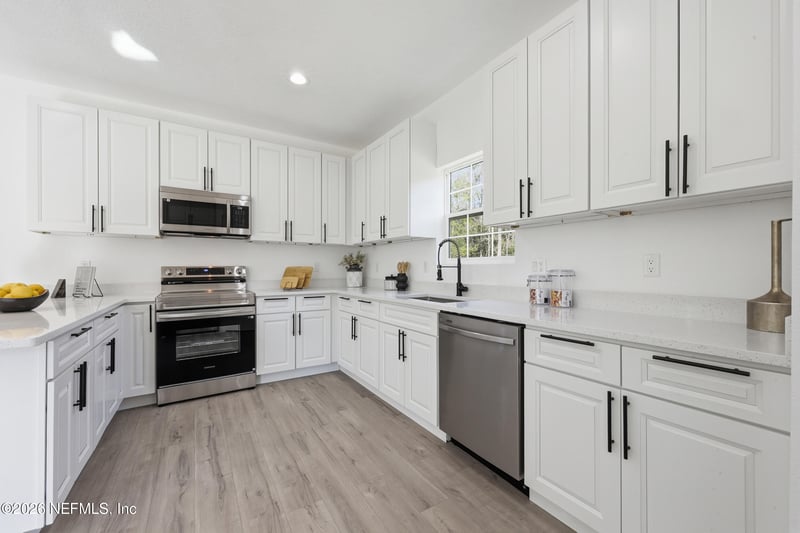 4199 Pine Rd, Orange Park, FL 32065