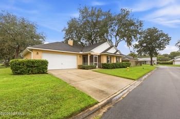 421 Mango Cir, St Augustine, FL 32095
