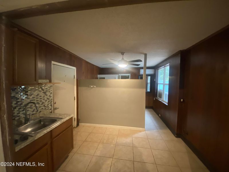 421 Oglethorpe Rd, Jacksonville, FL 32216