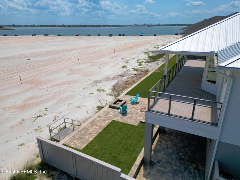 421 Porpoise Point Dr, St Augustine, FL 32084