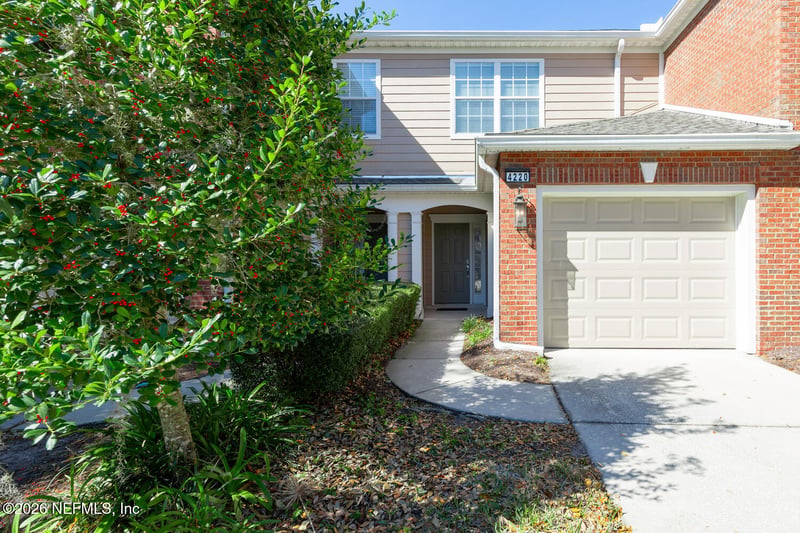 4220 Highwood Dr, Jacksonville, FL 32216