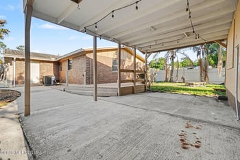 4226 Loys Dr, Jacksonville, FL 32246