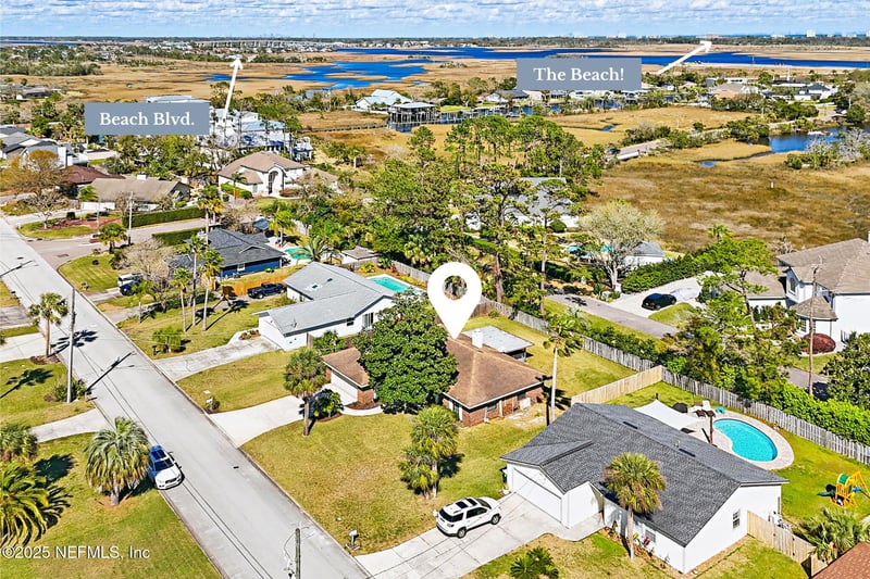 4227 Seabreeze Dr, Jacksonville, FL 32250