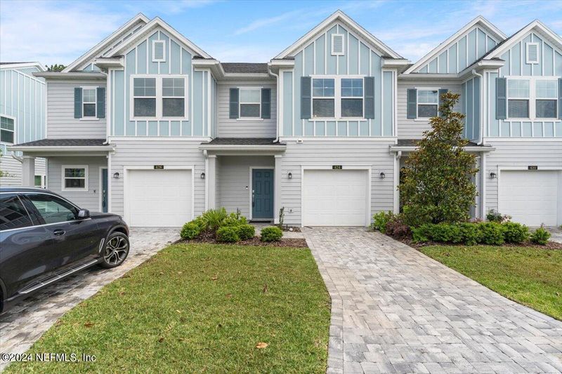 424 Boracay Cir, St Johns, FL 32259