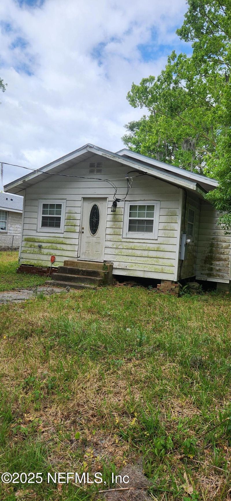 424 Jackson Ave N, Jacksonville, FL 32220