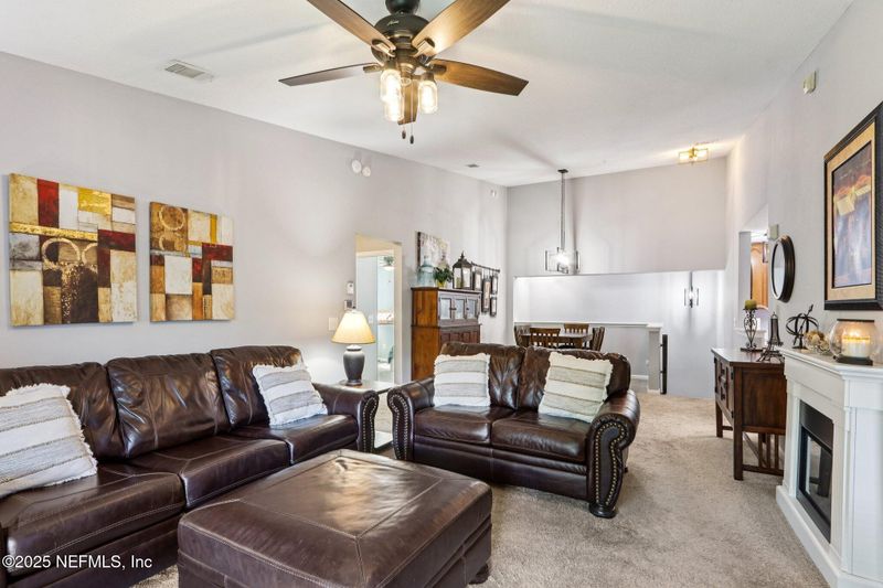 4241 Migration Dr #6-6, Jacksonville, FL 32257