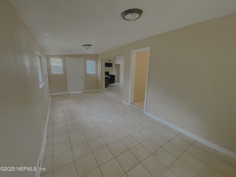 4246 Clyde Dr, Jacksonville, FL 32208