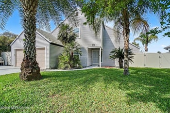 4258 Seabreeze Dr, Jacksonville, FL 32250