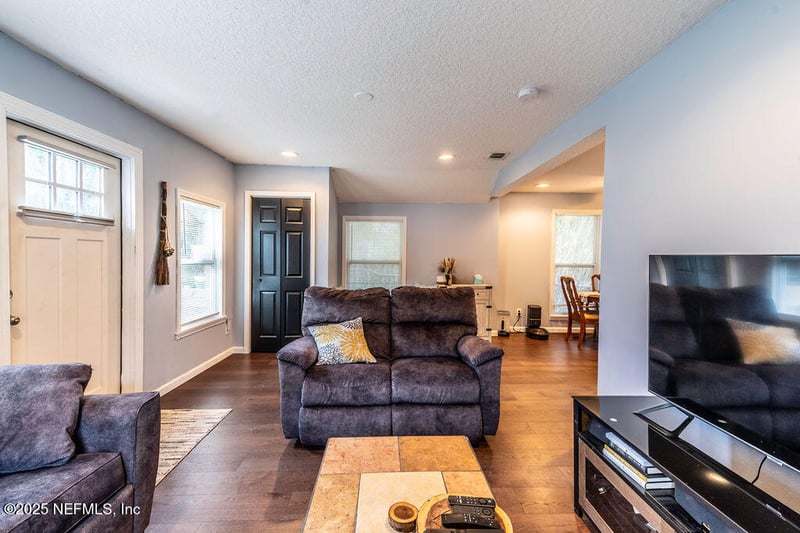 4259 Trout River Blvd, Jacksonville, FL 32208