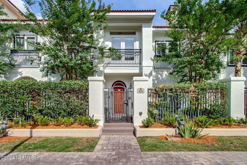 426 E Bay St #12, Jacksonville, FL 32202