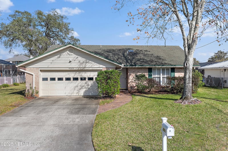 4263 Tideview Dr, Jacksonville, FL 32250