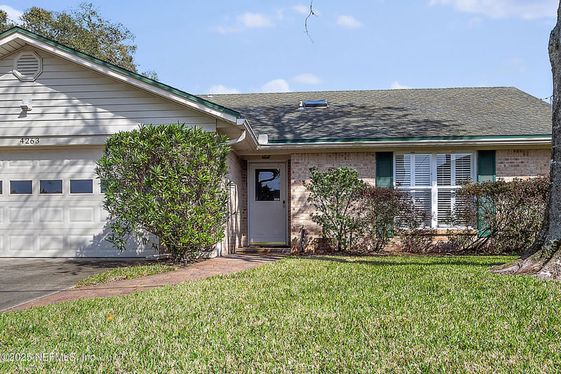 4263 Tideview Dr, Jacksonville, FL 32250
