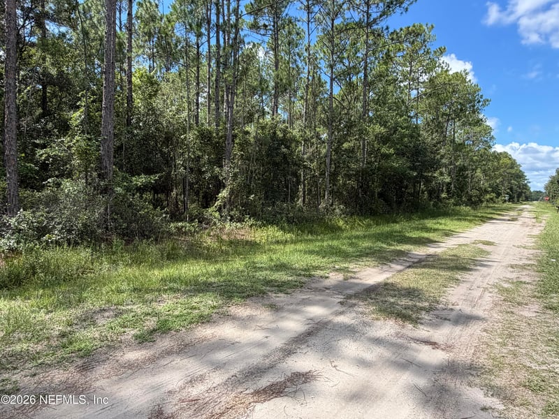 4265 Gladys St, Hastings, FL 32145
