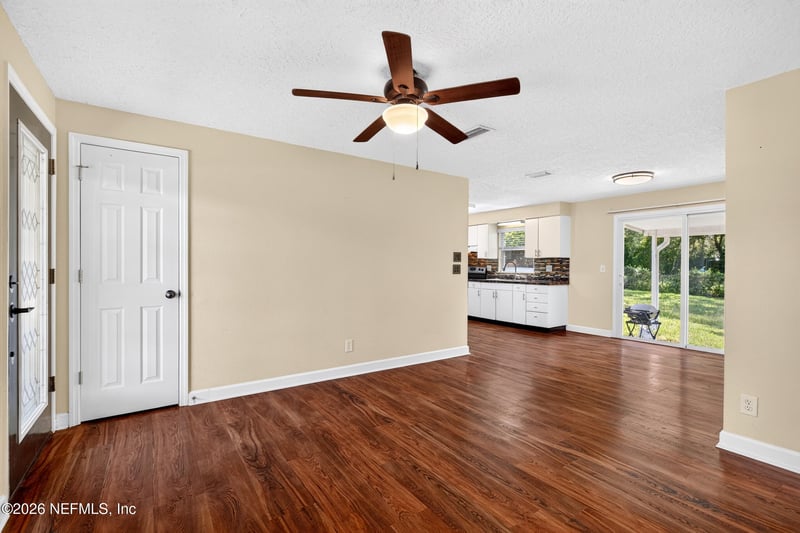428 Neptune Rd, Orange Park, FL 32073