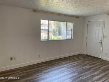428 Sargo Rd, Atlantic Beach, FL 32233