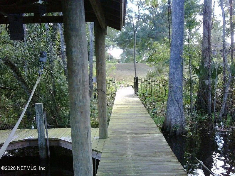 4286 Buck Point Rd, Jacksonville, FL 32210