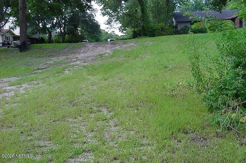 4286 Buck Point Rd, Jacksonville, FL 32210