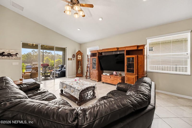 43 Lagoon Way, Palm Coast, FL 32137